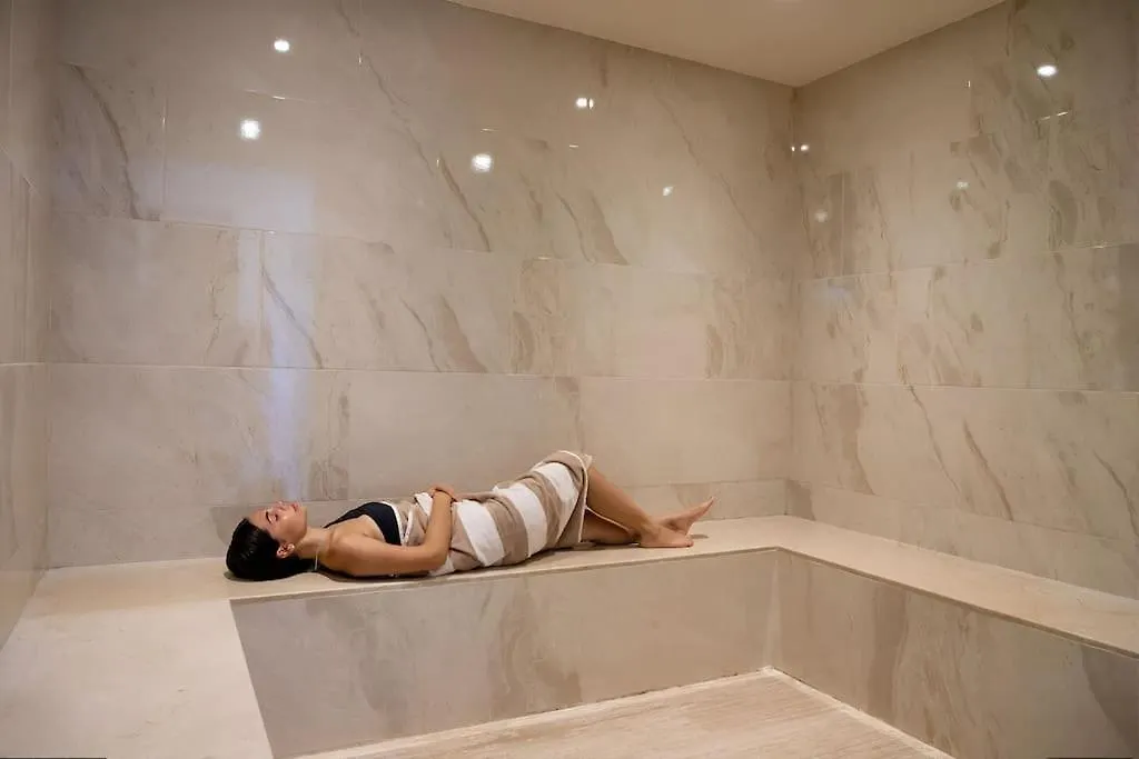 Apartment 2 Rooms, Pools, Tennis, Spa, Gym, Petpark, Jacuzzi Playa del Carmen