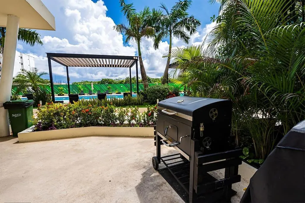 2 Rooms, Pools, Tennis, Spa, Gym, Petpark, Jacuzzi Playa del Carmen 0*,  Mexico